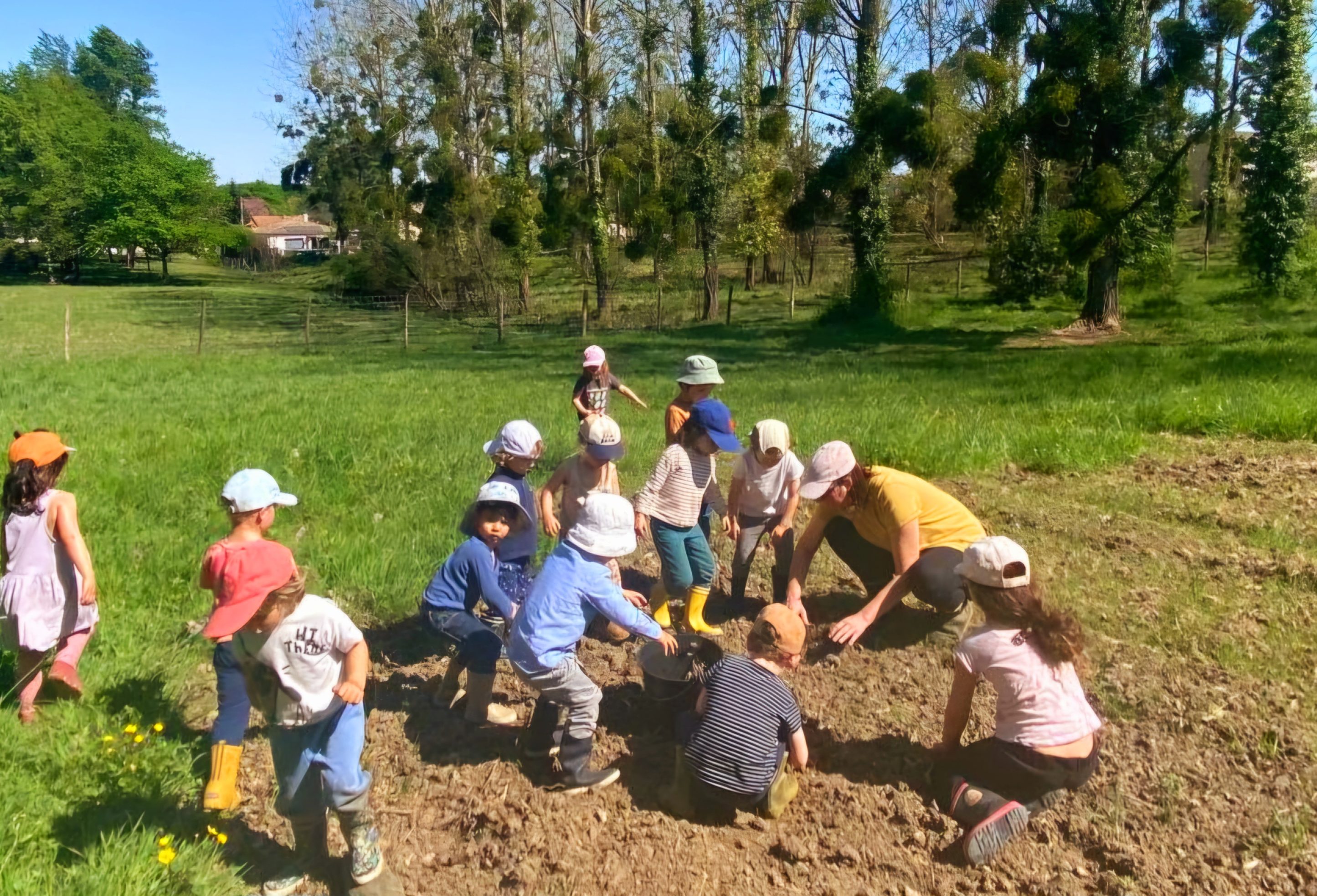 école montessori proche Bordeaux dans la nature